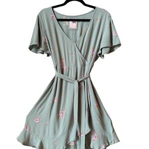 SO Sage Green Floral Dress